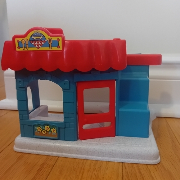 Vintage 1998  Fisher Price Little People Main Street Restaurant Playset - Picture 2 of 10